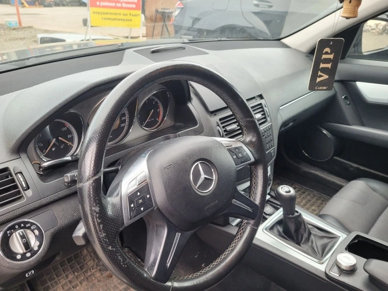 Mercedes-Benz C 320 W204 V6 CDI 224кс, снимка 9 - Автомобили и джипове - 47352988