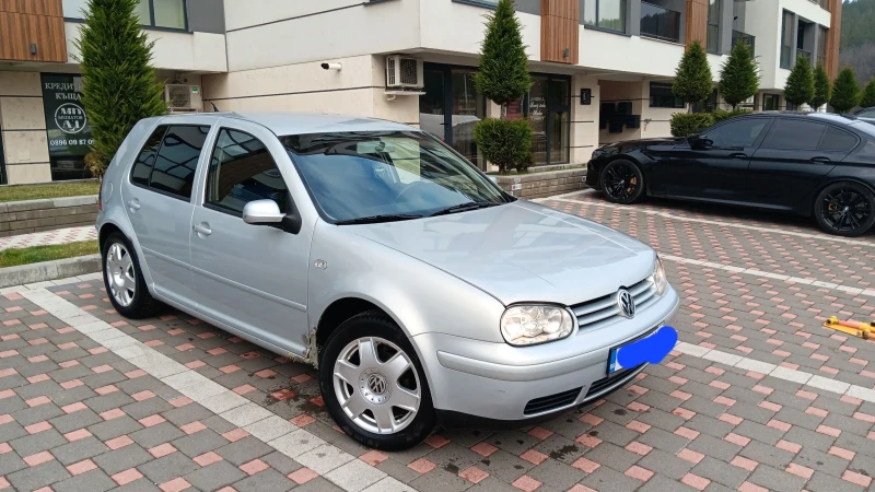 VW Golf, снимка 1 - Автомобили и джипове - 48267072