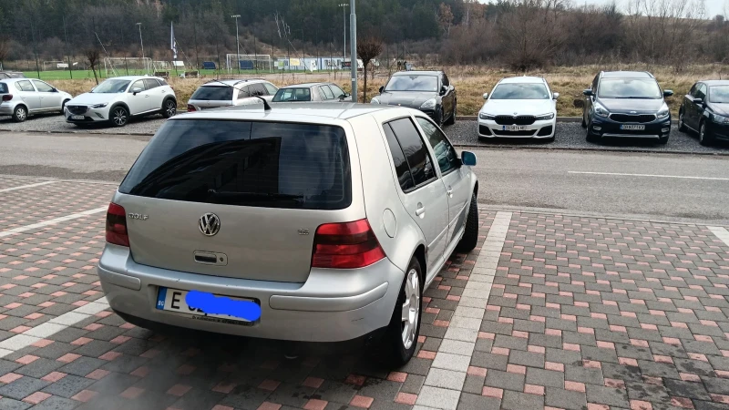 VW Golf, снимка 2 - Автомобили и джипове - 48267072