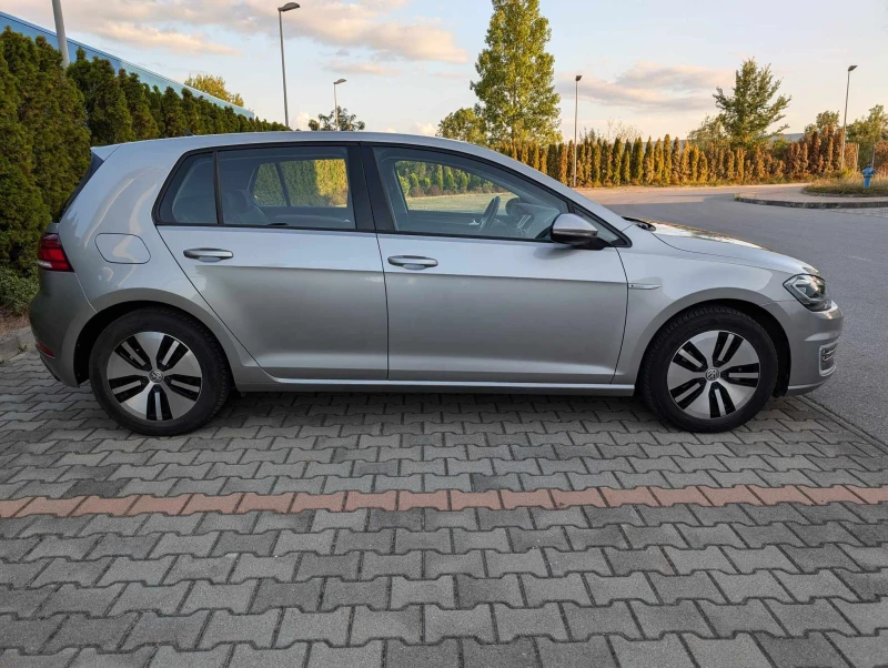 VW Golf e-Golf, снимка 2 - Автомобили и джипове - 48648079