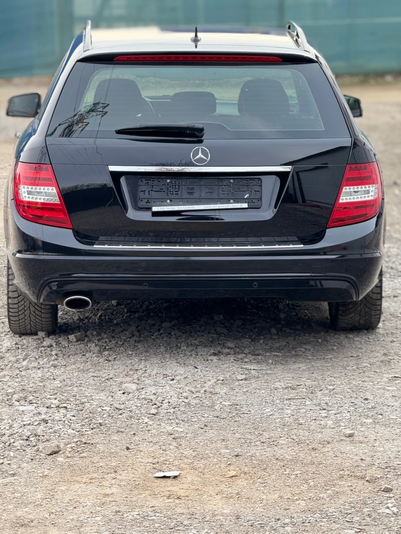 Mercedes-Benz C 220, снимка 6 - Автомобили и джипове - 49592969