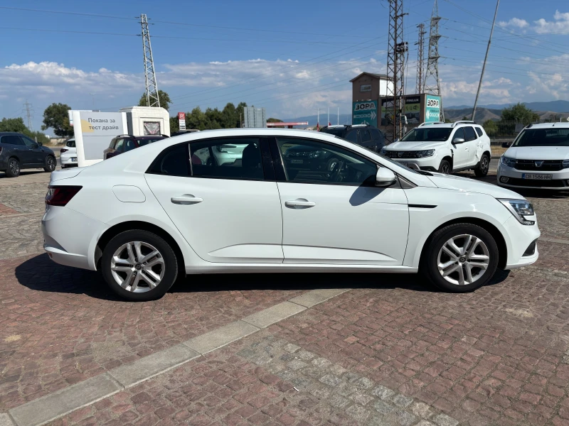 Renault Megane Sedan TCe 140 бензин Stop&Start BVM6, снимка 3 - Автомобили и джипове - 51119092