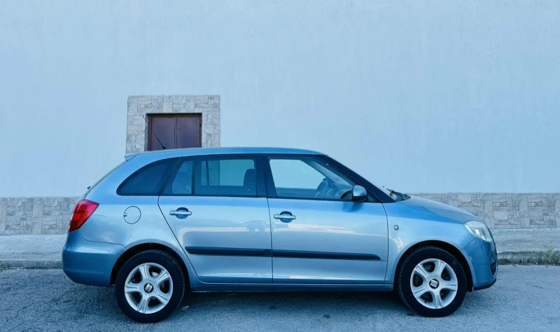 Skoda Fabia 1900 ДИЗЕЛ* КЛИМАТРОНИК , снимка 5 - Автомобили и джипове - 51827240