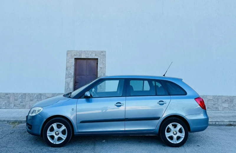 Skoda Fabia 1900 ДИЗЕЛ* КЛИМАТРОНИК , снимка 4 - Автомобили и джипове - 51827240