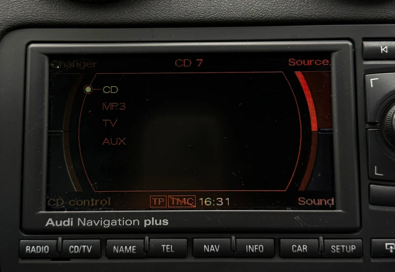 Audi A3 8PA 2.0 T.F.S.I* 4X4* ПОДГРЕВ* BOSE* EXCLUSIVE* , снимка 12 - Автомобили и джипове - 52529637