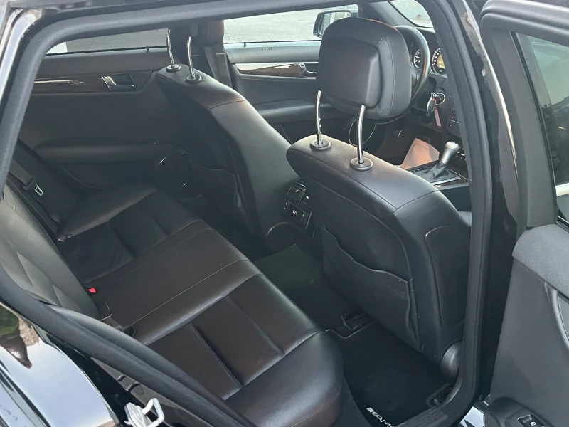 Mercedes-Benz C 350 CDI AMG Kamera, снимка 11 - Автомобили и джипове - 52001732