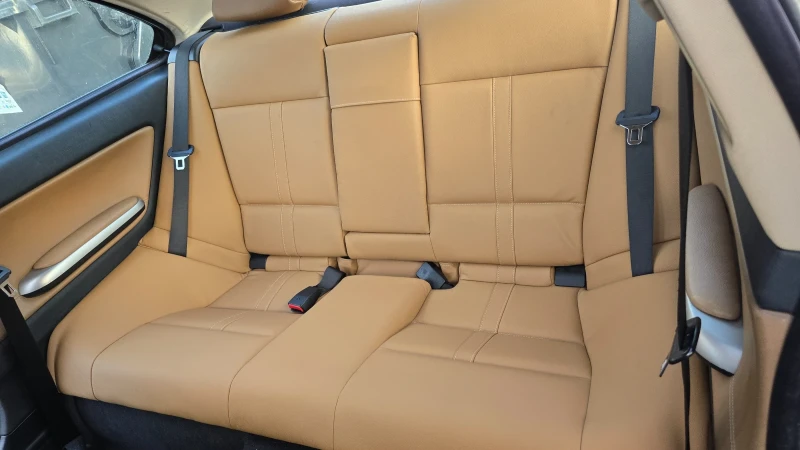 BMW 318, снимка 8 - Автомобили и джипове - 52531071