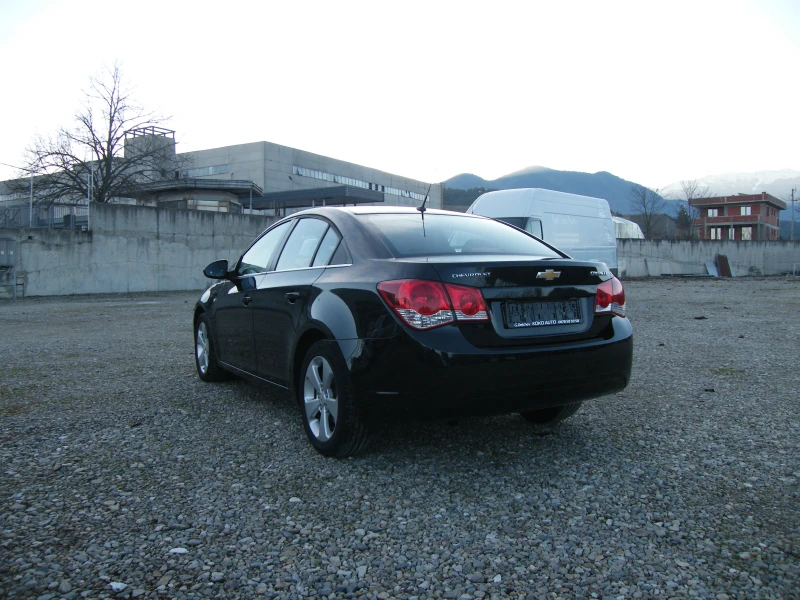 Chevrolet Cruze 2.0TDI 129000km. 163k.s. 6 sk., снимка 5 - Автомобили и джипове - 52938309