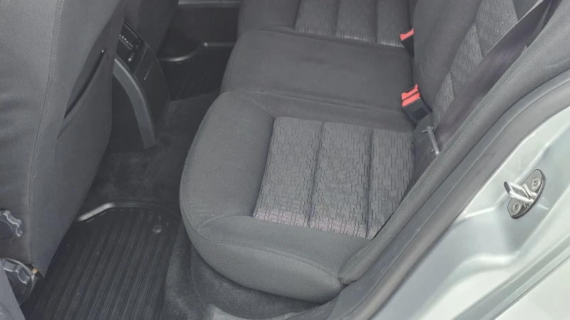 Skoda Octavia 1.9tdi, 105кс, снимка 11 - Автомобили и джипове - 53015909