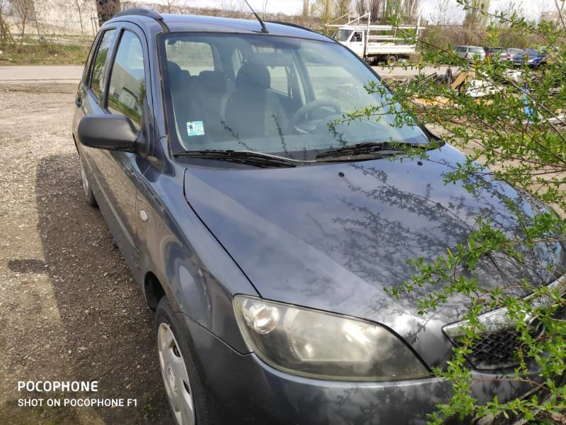 Mazda 2 1.4 16v, снимка 1 - Автомобили и джипове - 47207335