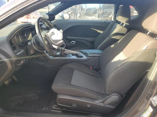 Dodge Challenger 3.6L 6 Rear-wheel drive, снимка 11 - Автомобили и джипове - 53098289