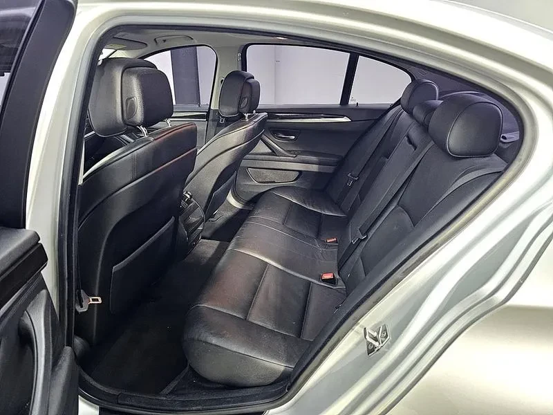 BMW 528 i | Mobile.bg � ����������� 9