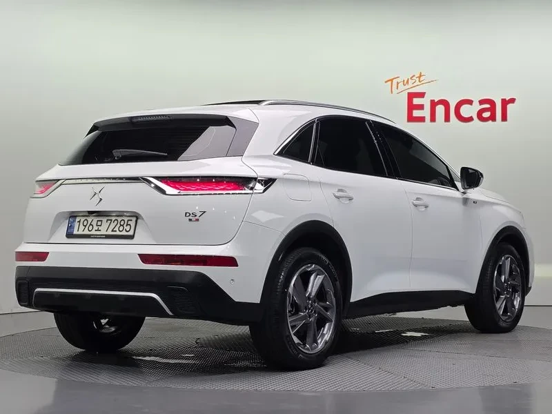 Citroen DS7 CROSSBACK 1.2 PURETECH GRAND CHIC, снимка 2 - Автомобили и джипове - 55704750