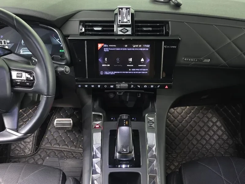 Citroen DS7 CROSSBACK 1.2 PURETECH GRAND CHIC, снимка 13 - Автомобили и джипове - 55704750
