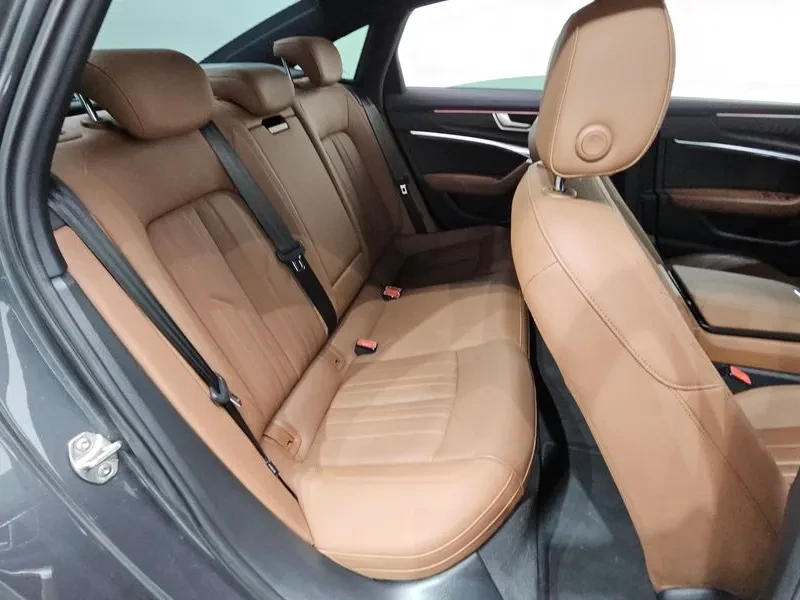 Audi A6 2.0 TFSI - САМО 30% АВАНС, снимка 11 - Автомобили и джипове - 56355296