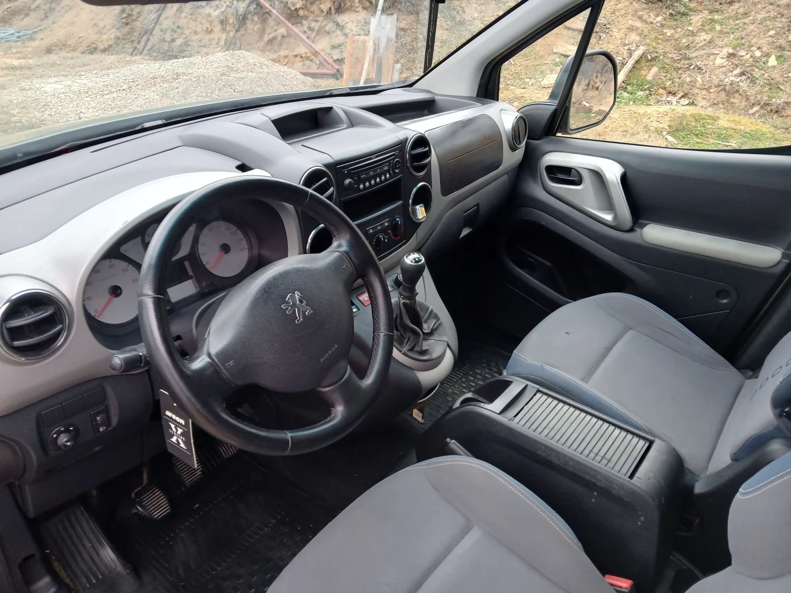 Peugeot Partner 1.6 Hdi Teppe - изображение 7
