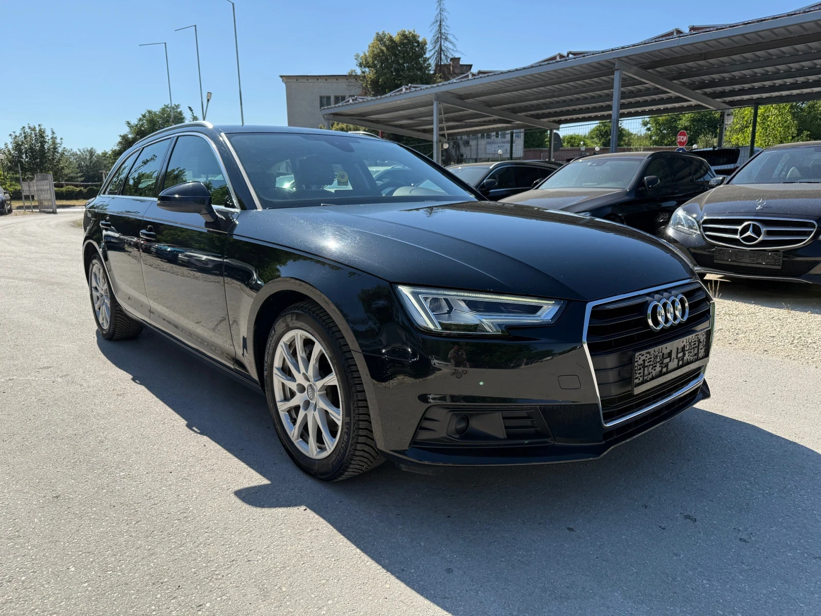 Audi A4 2.0TDI - 190к.с. - DIGITAL - 130 000КМ! - изображение 2