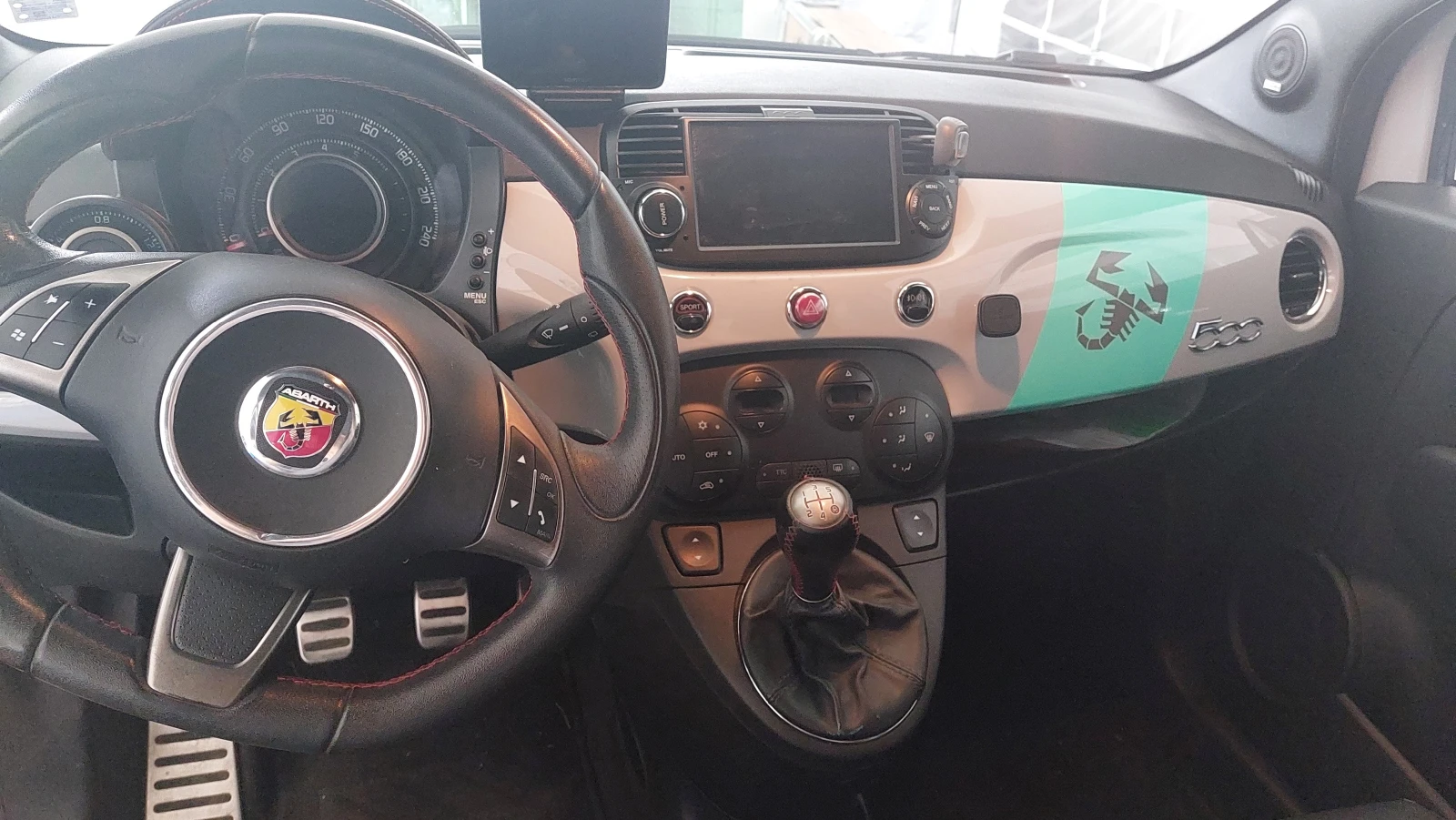 Fiat 500 Abarth Swiss - изображение 8