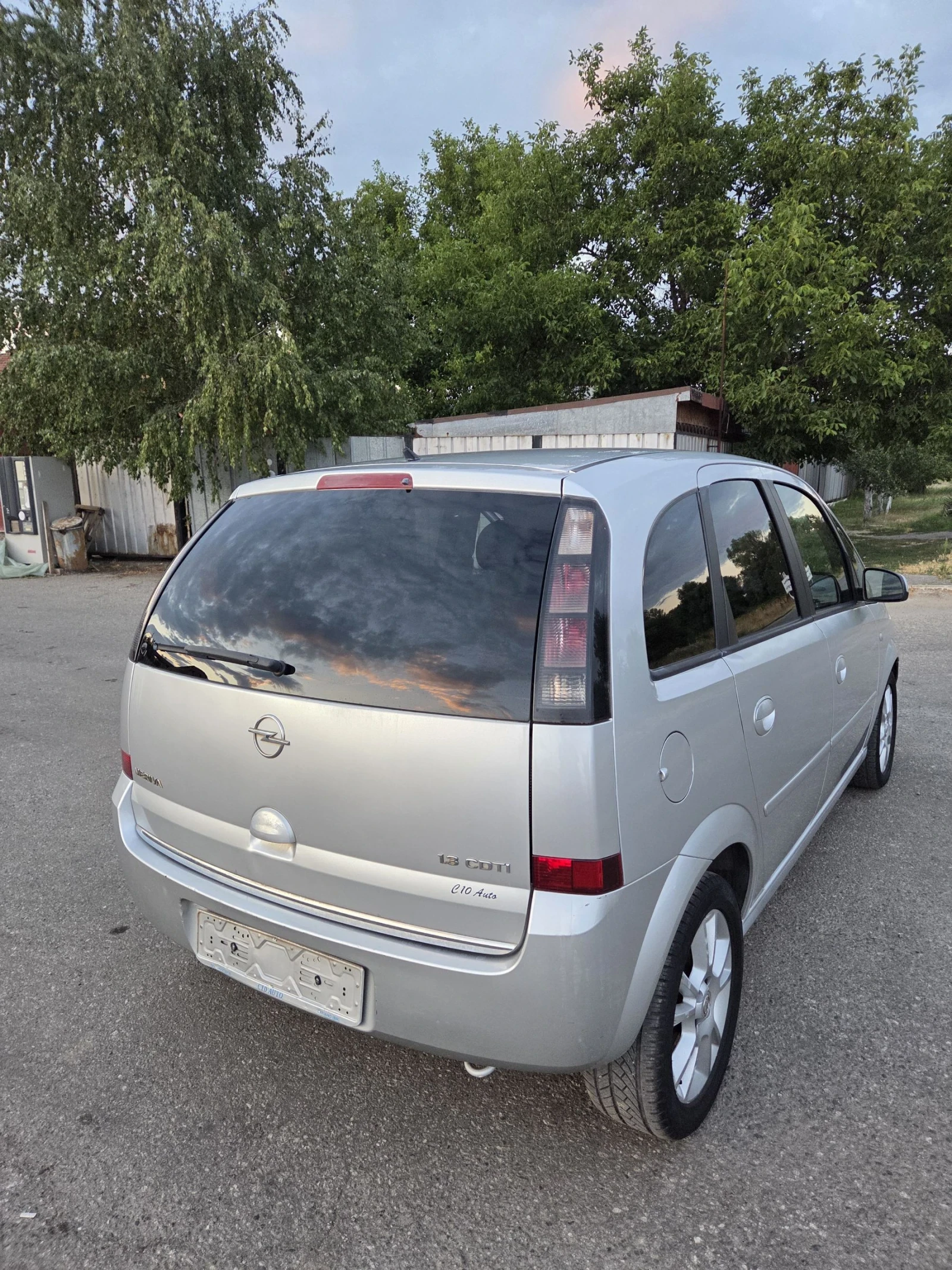 Opel Meriva 1.3 - изображение 4