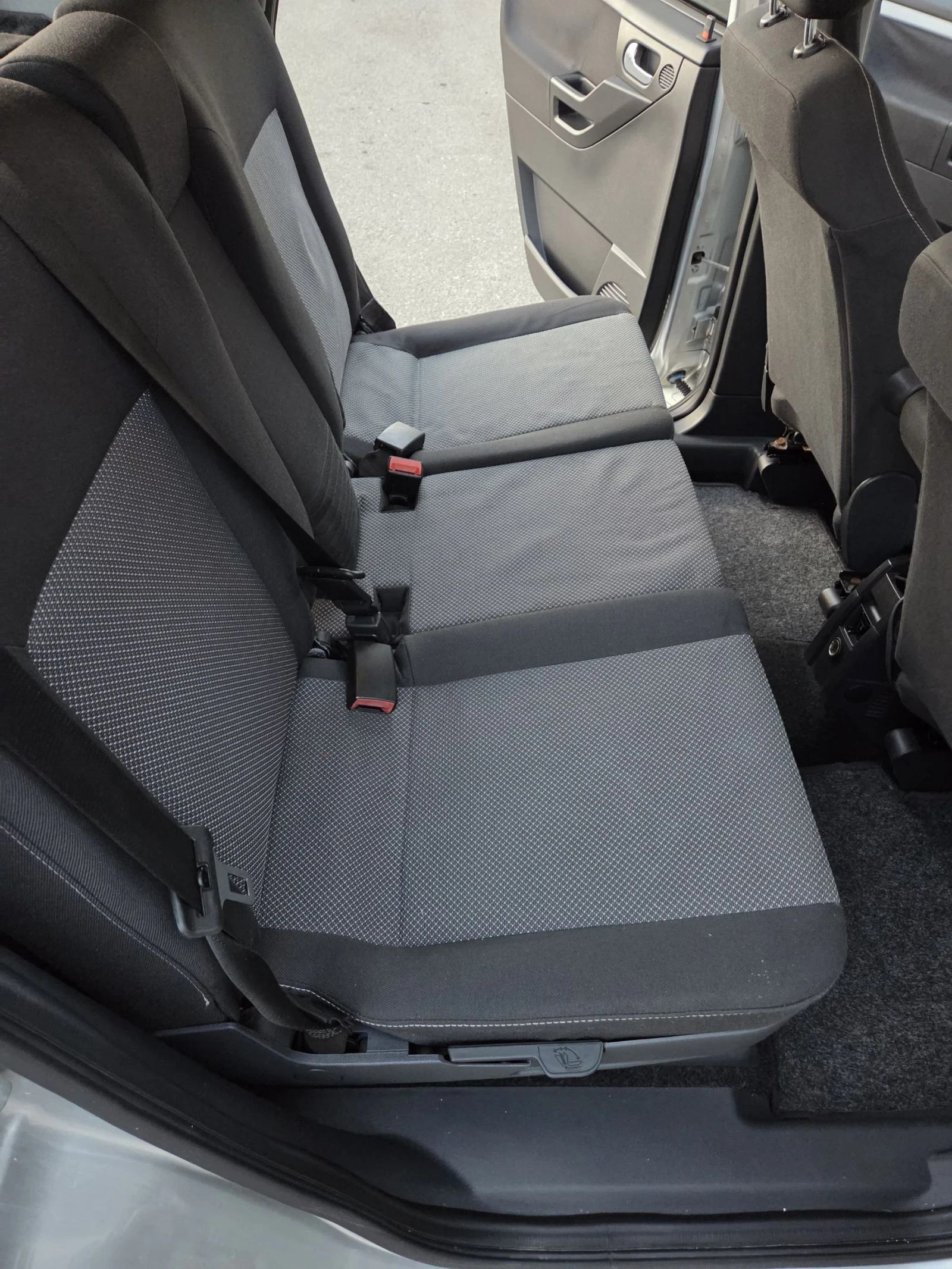Opel Meriva 1.3 - изображение 8