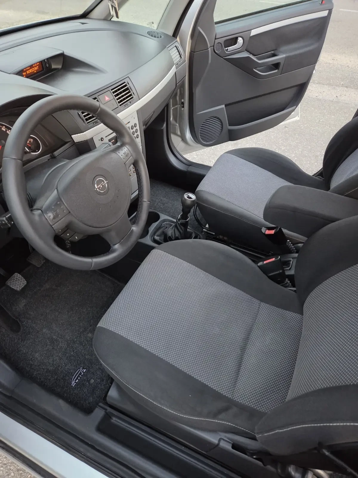 Opel Meriva 1.3 | Mobile.bg — изображение 15