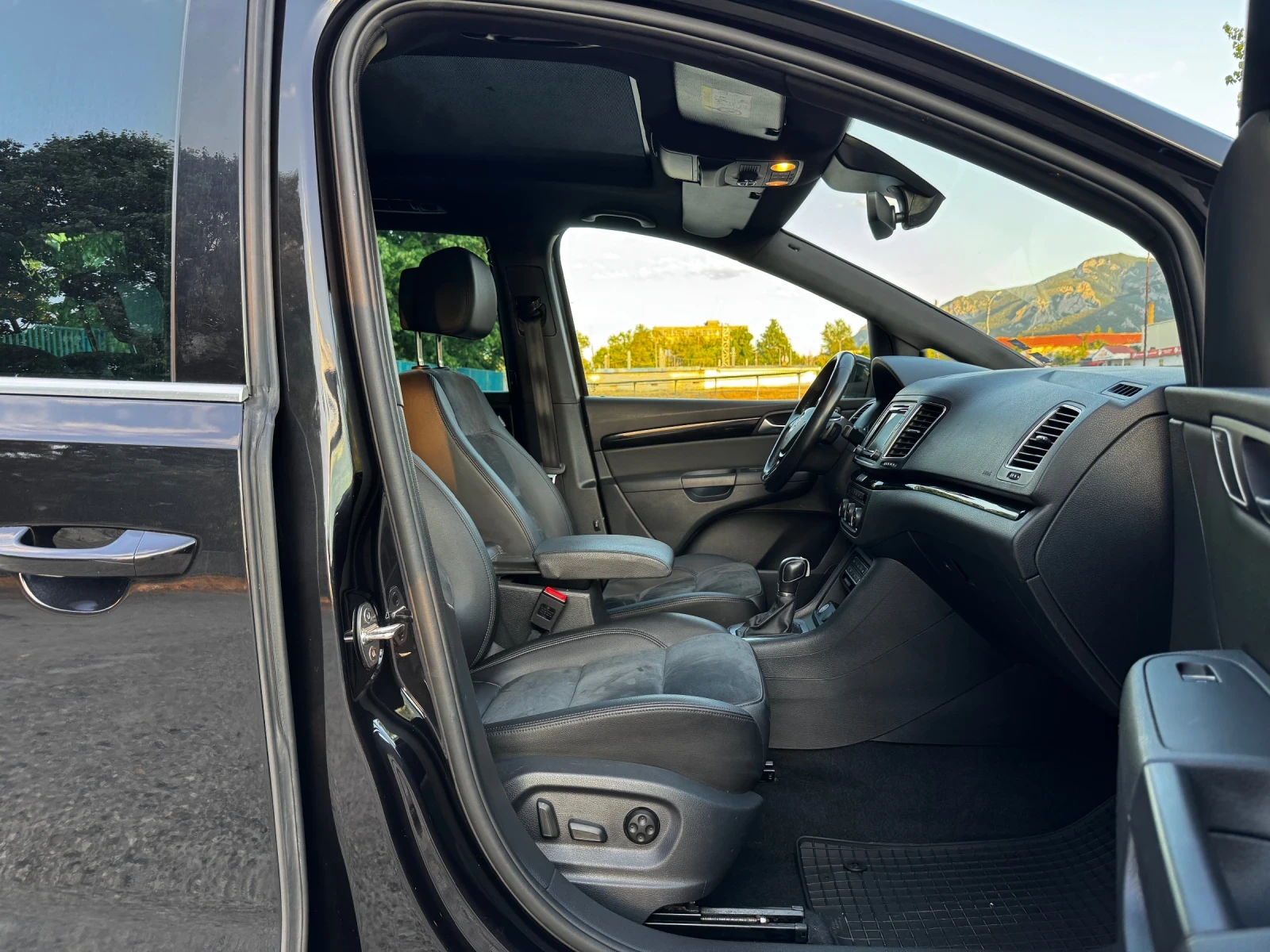 VW Sharan 2.0TDI/FULL ЕКСТРИ - изображение 10