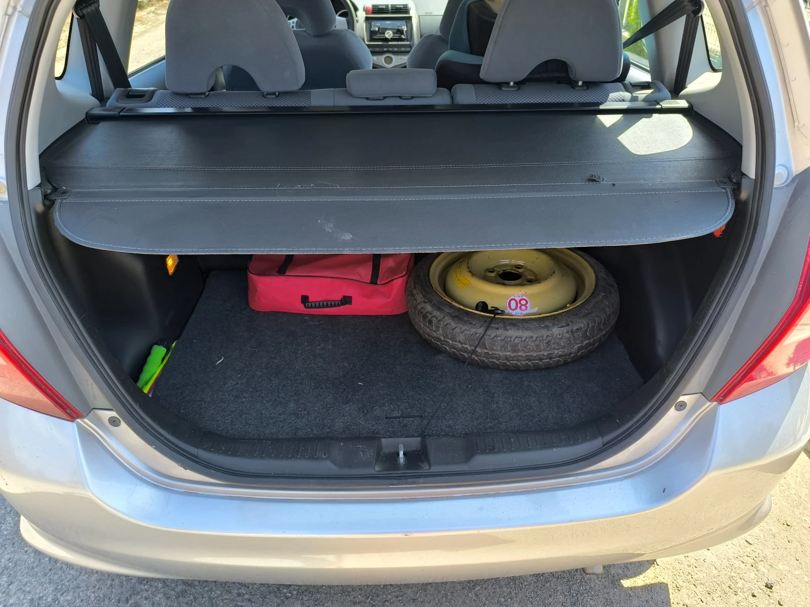 Honda Jazz 1.4 - изображение 4