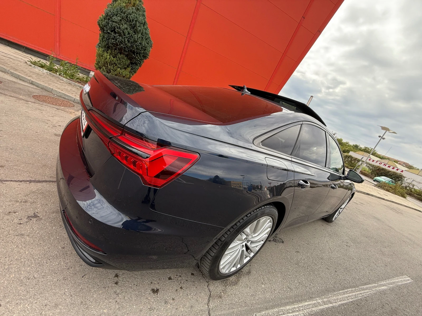 Audi A6 88000лм* УНИКАТ* * Вакум* Sline* Панорама* Matrix - изображение 6