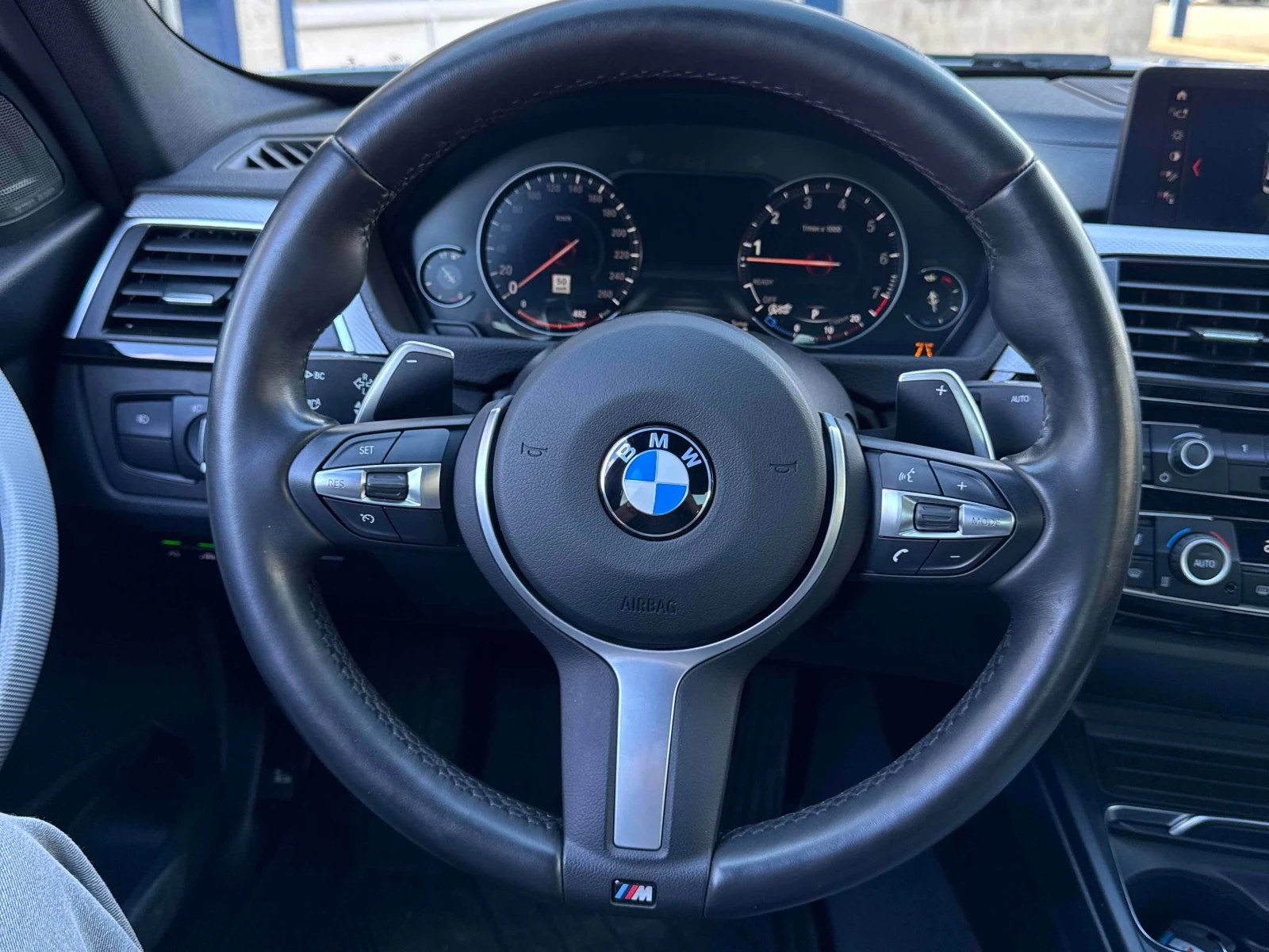 BMW 340 * * CARFAX * * АВТО КРЕДИТ * *  - изображение 8