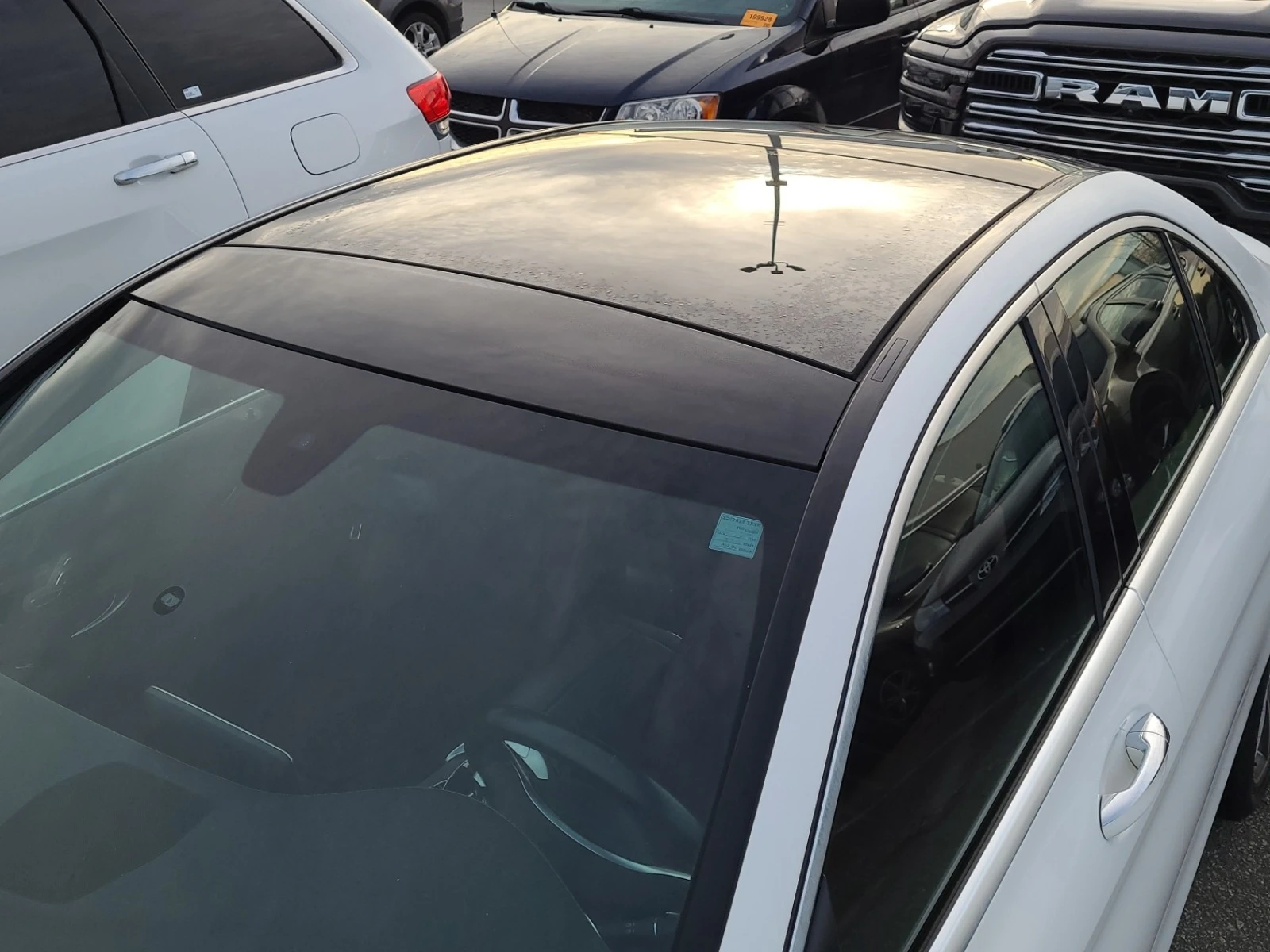 Mercedes-Benz C 300 * * CARFAX * * АВТО КРЕДИТ * *  - изображение 6