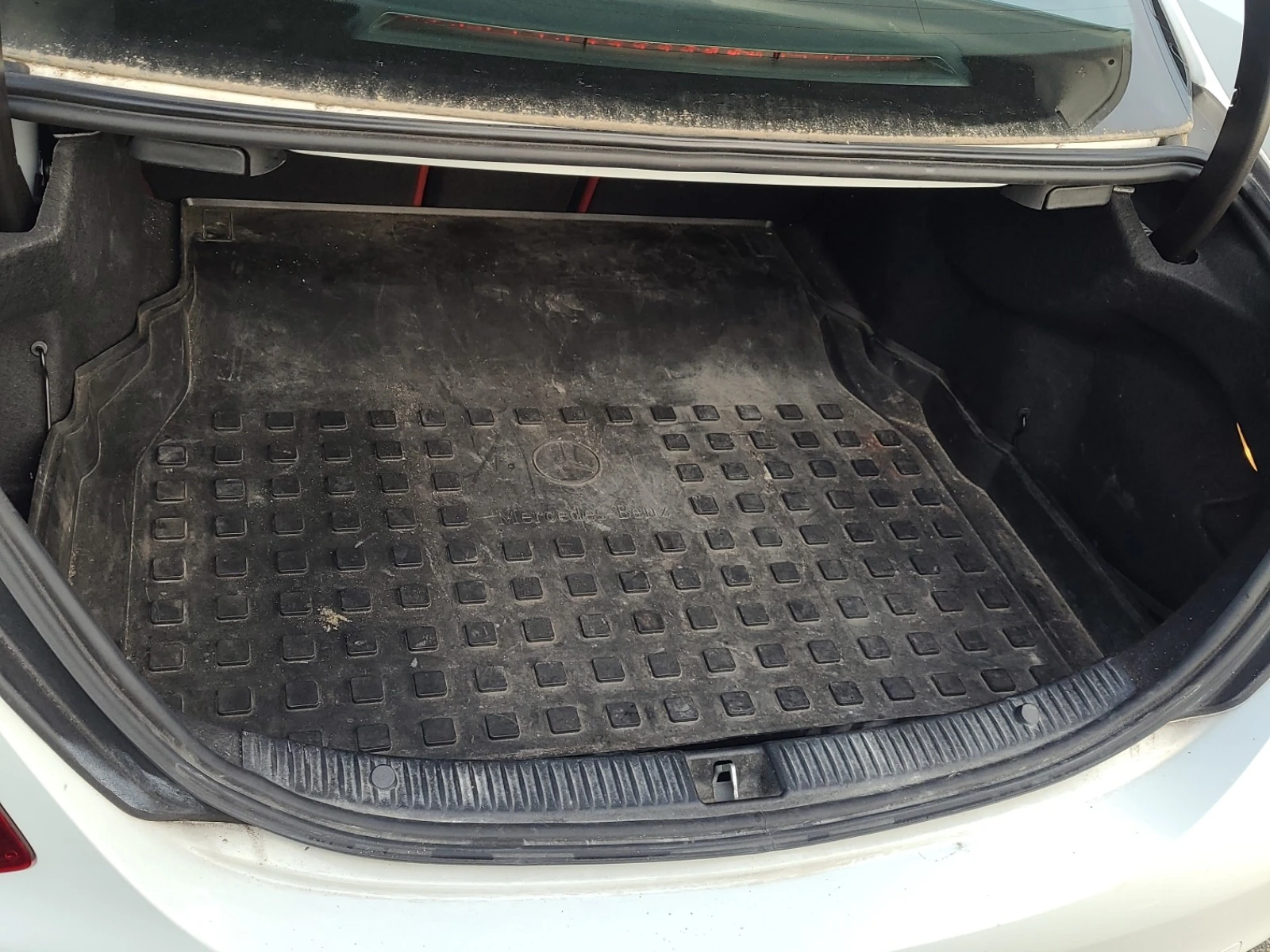 Mercedes-Benz C 300 * * CARFAX * * ���� ������ * *  | Mobile.bg � ����������� 15