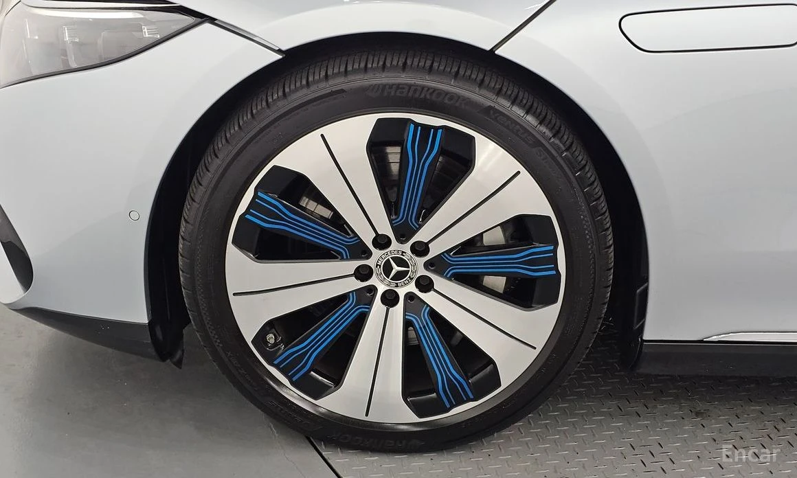 Mercedes-Benz EQS * EQS350* ПОДГРЕВ* ОБДУХВАНЕ* BURMESTER* HEAD-UP* , снимка 5 - Автомобили и джипове - 54060795