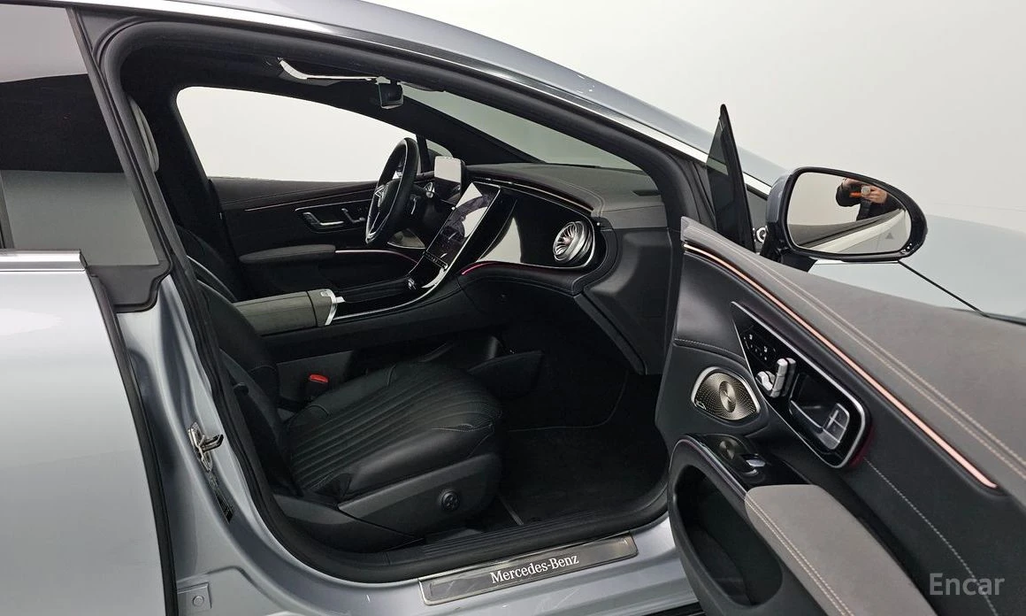 Mercedes-Benz EQS * EQS350* ПОДГРЕВ* ОБДУХВАНЕ* BURMESTER* HEAD-UP* , снимка 13 - Автомобили и джипове - 54060795