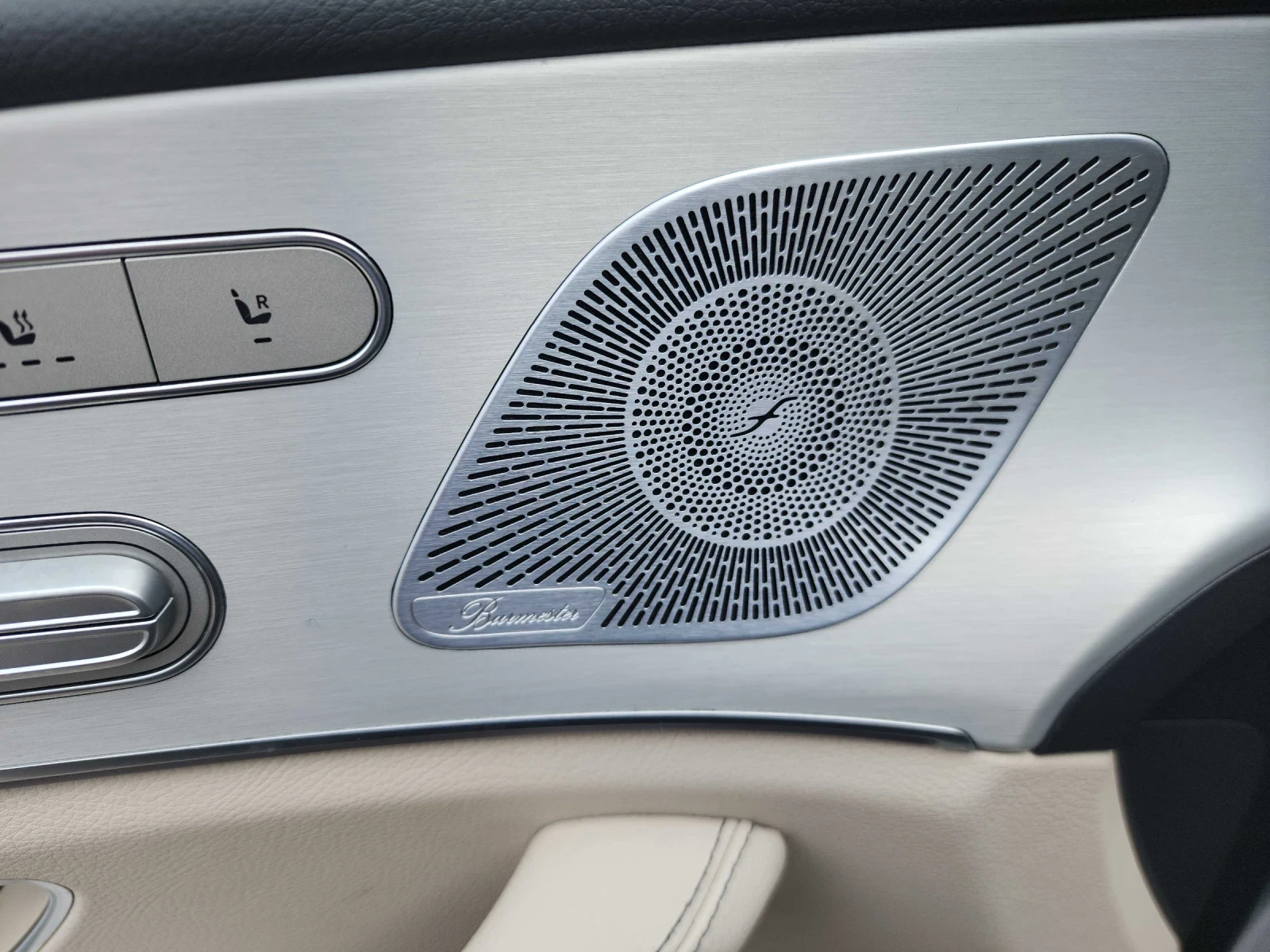 Mercedes-Benz GLE 450 ПОДГРЕВ * ПАНОРАМА * BURMESTER * H/U * CAR FAX, снимка 8 - Автомобили и джипове - 54240338