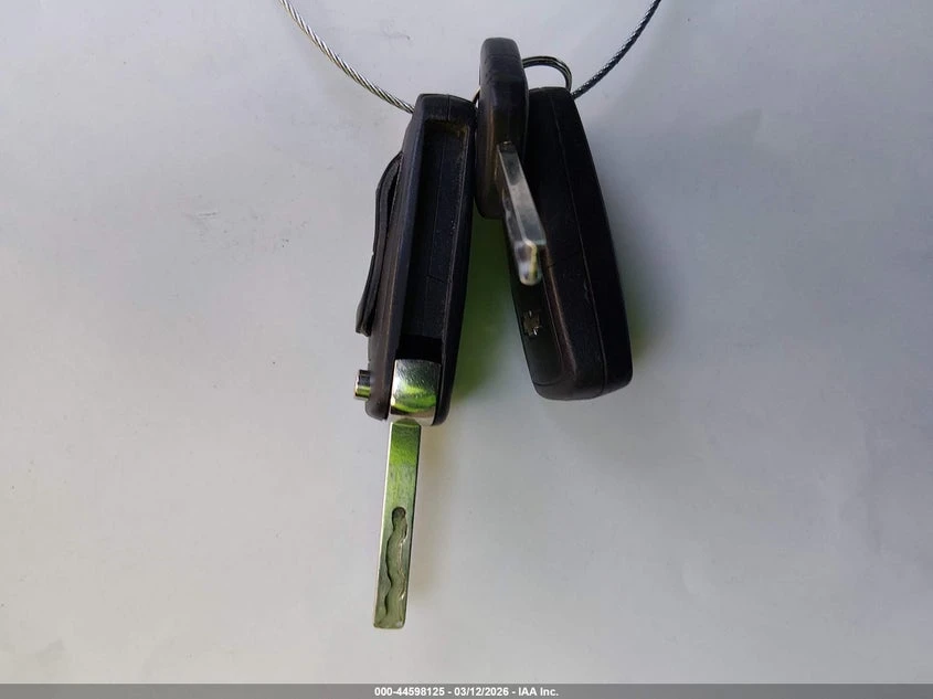 Chevrolet Camaro 3.6L V-6 DI, DOHC, VVT, 323HP Rear Wheel Drive | Mobile.bg � ����������� 11