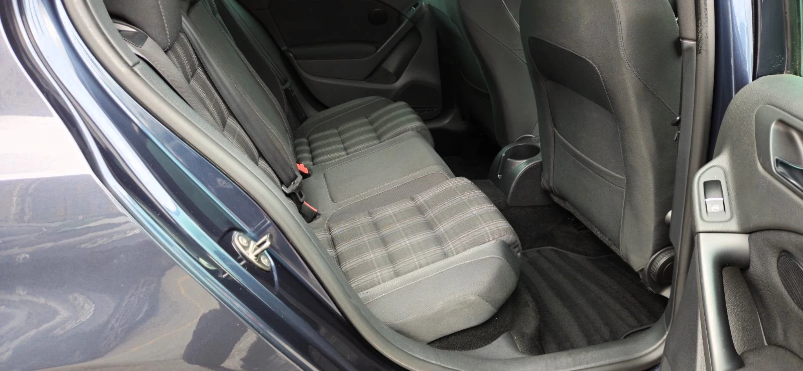 VW Golf 2.0 GTD DSG, снимка 4 - Автомобили и джипове - 54652902