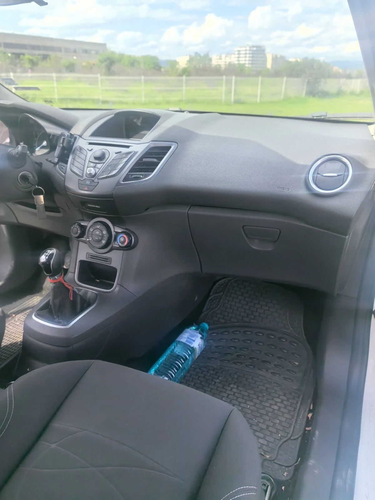 Ford Fiesta, снимка 12 - Автомобили и джипове - 54803557