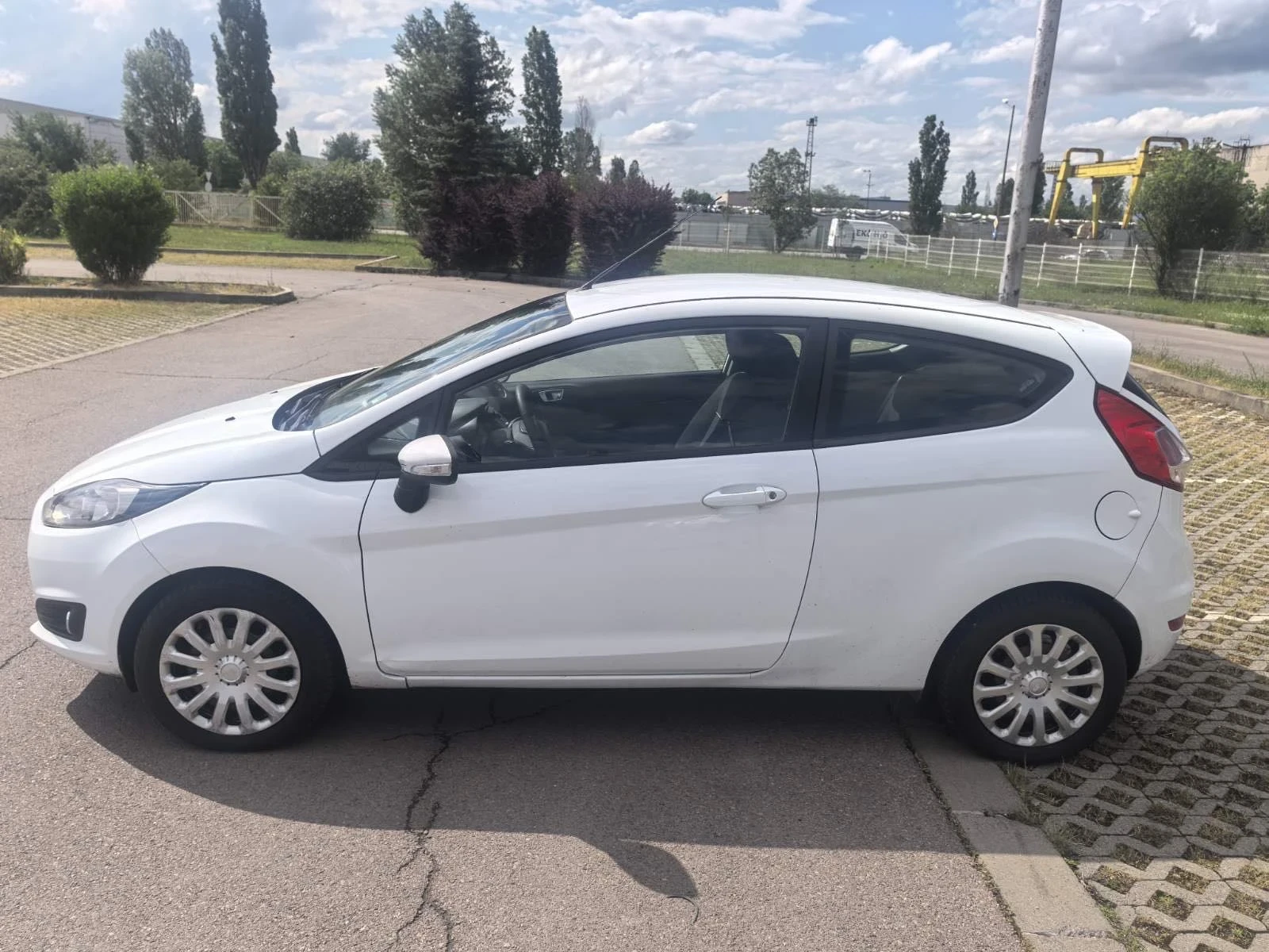 Ford Fiesta, снимка 4 - Автомобили и джипове - 54803557