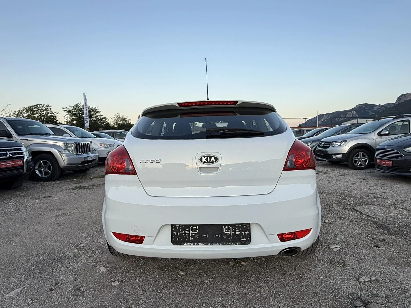 Kia Ceed 1.4 I ����� ��� | Mobile.bg � ����������� 7