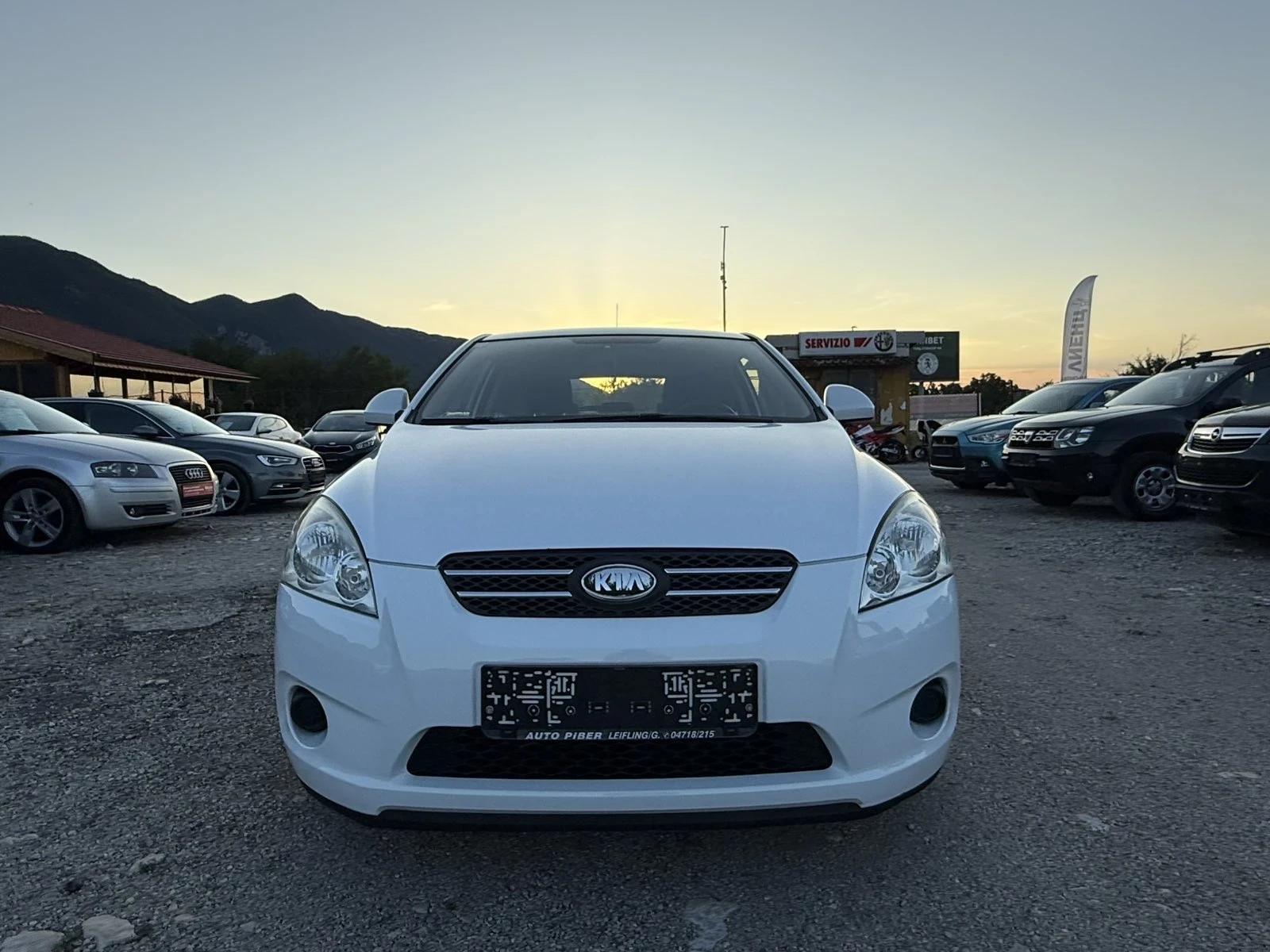 Kia Ceed 1.4 I ����� ��� | Mobile.bg � ����������� 3