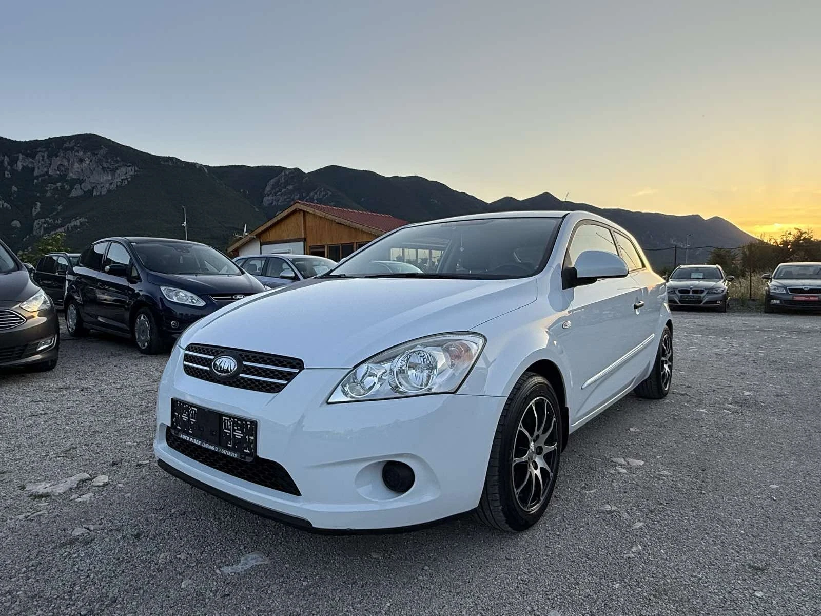 Kia Ceed 1.4 I ����� ��� | Mobile.bg � ����������� 2