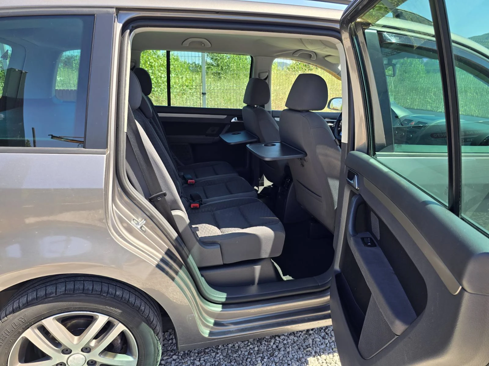 VW Touran 2.0 ������+ �����+ ��� ����������� | Mobile.bg � ����������� 8