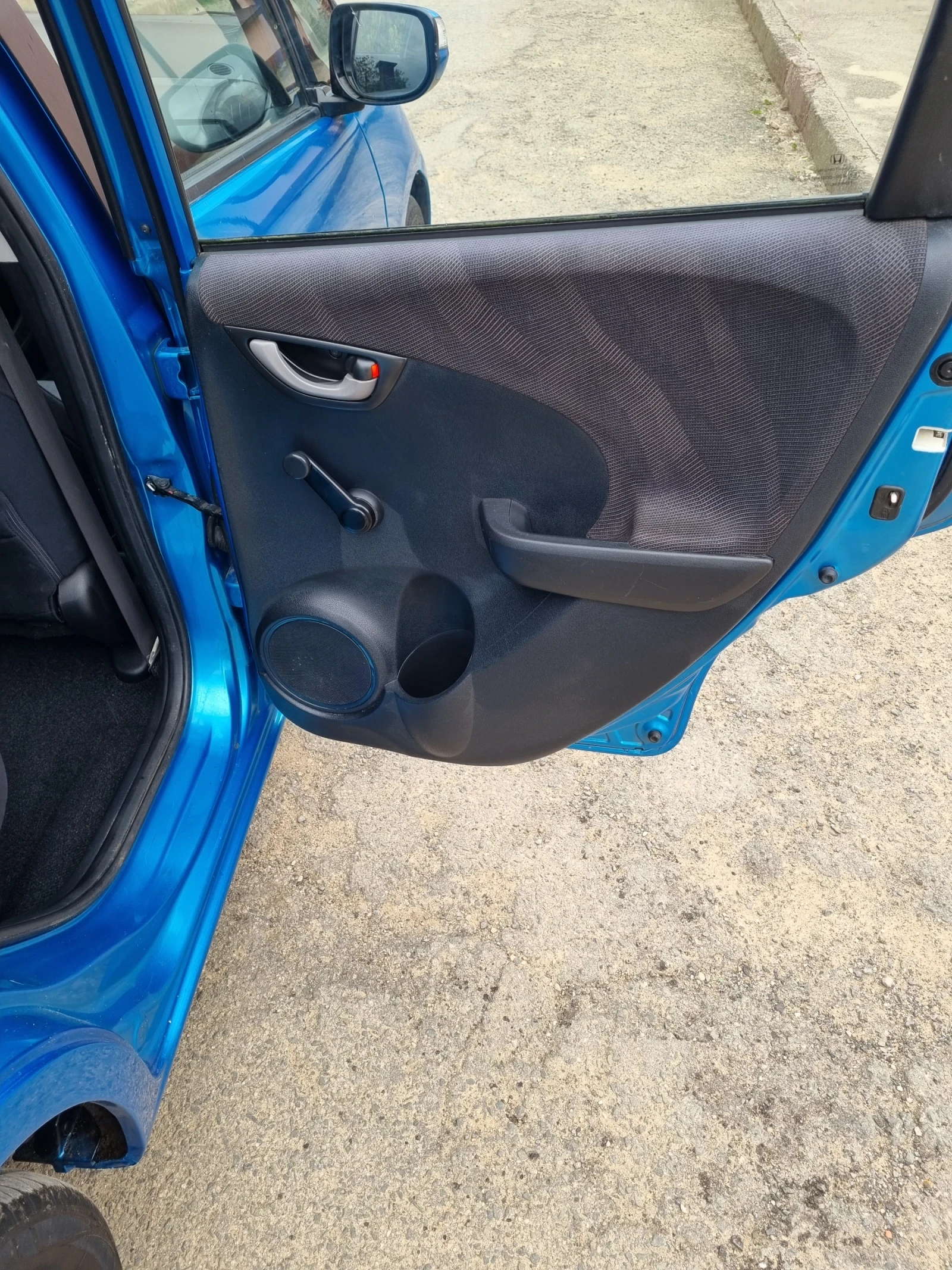 Honda Jazz 1.4 i vtec, снимка 15 - Автомобили и джипове - 55571525