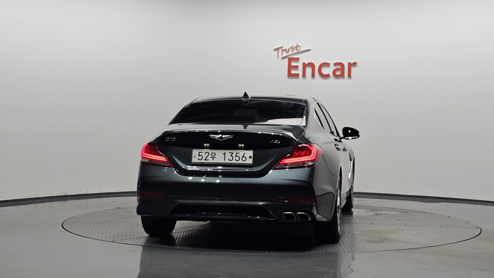 Genesis G70 2.2D* BLIND SPOT* ПОДГРЕВ ВОЛАН* КРАЙНА ЦЕНА, снимка 4 - Автомобили и джипове - 55594183