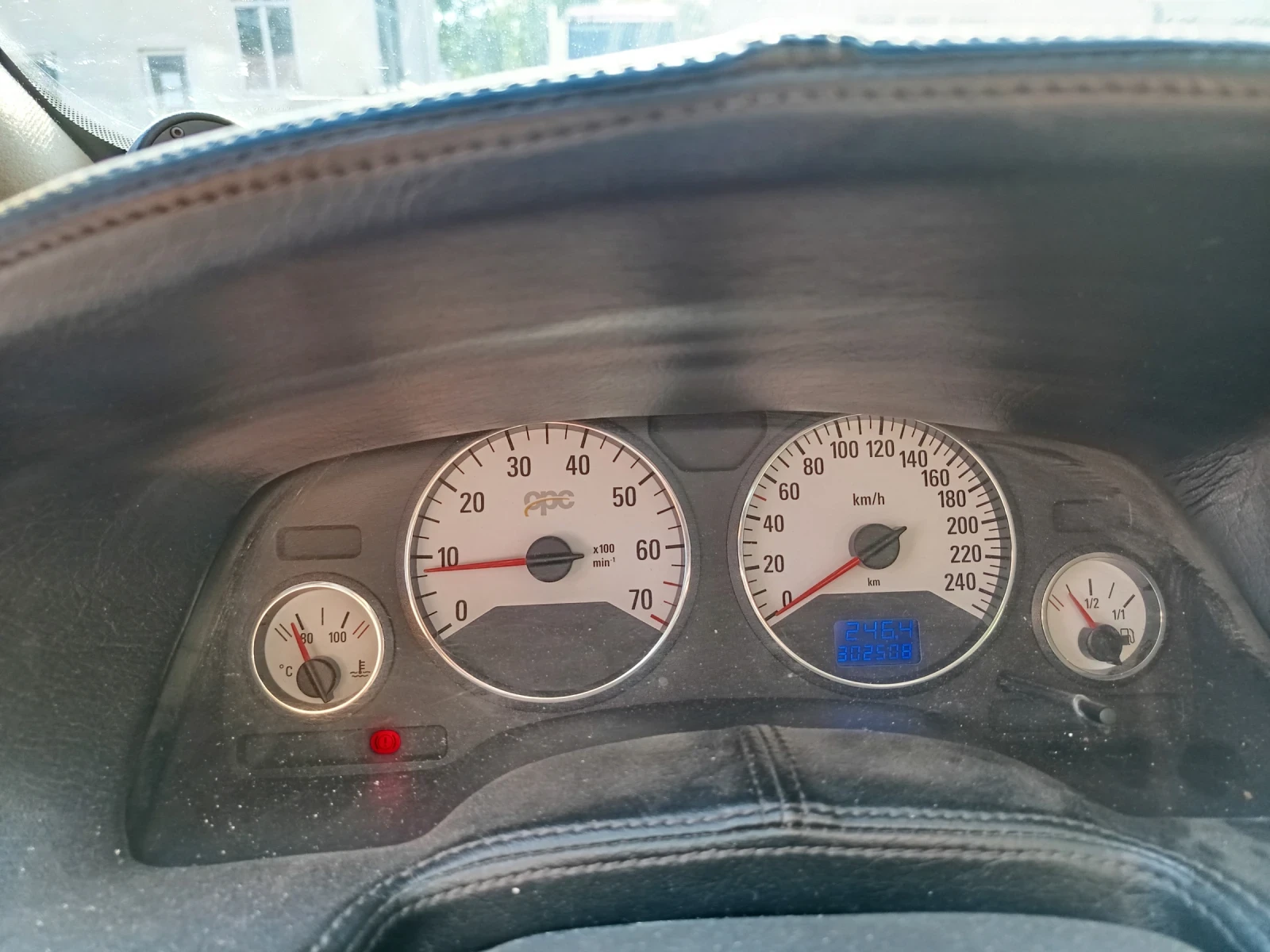 Opel Zafira OPC, снимка 6 - Автомобили и джипове - 55670058