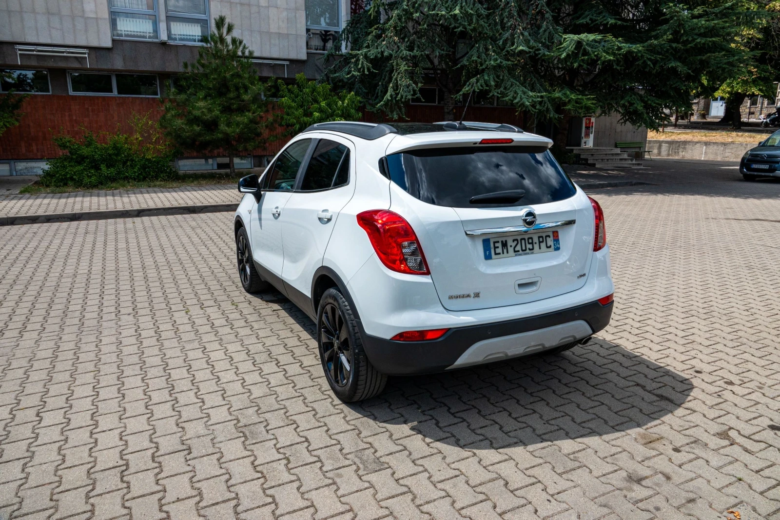 Opel Mokka X, снимка 4 - Автомобили и джипове - 55733053
