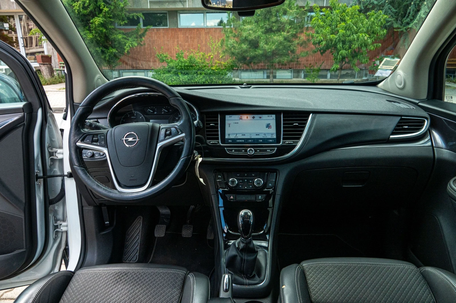 Opel Mokka X, снимка 11 - Автомобили и джипове - 55733053