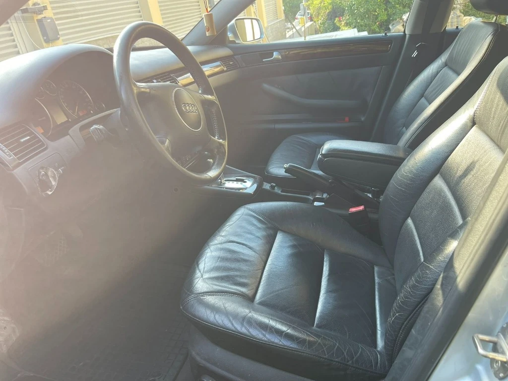 Audi A6 2.5 tdi Quatro, снимка 8 - Автомобили и джипове - 55810644