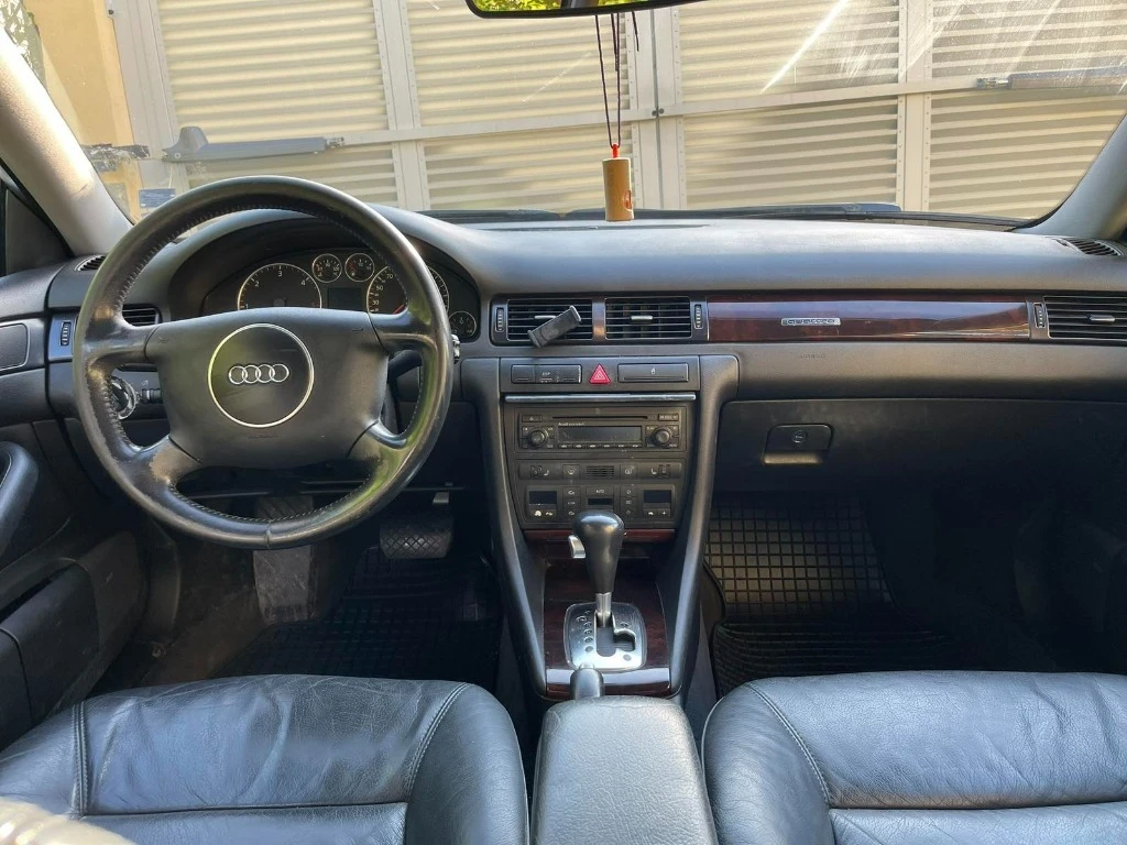 Audi A6 2.5 tdi Quatro, снимка 9 - Автомобили и джипове - 55810644