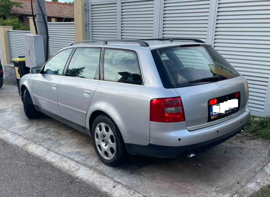 Audi A6 2.5 tdi Quatro, снимка 5 - Автомобили и джипове - 55810644